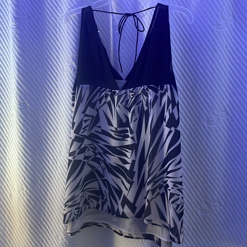 Zebra & sequins top - Picture 2 of 3